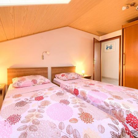 Apartment Mladen Krk Town Dış mekan fotoğraf