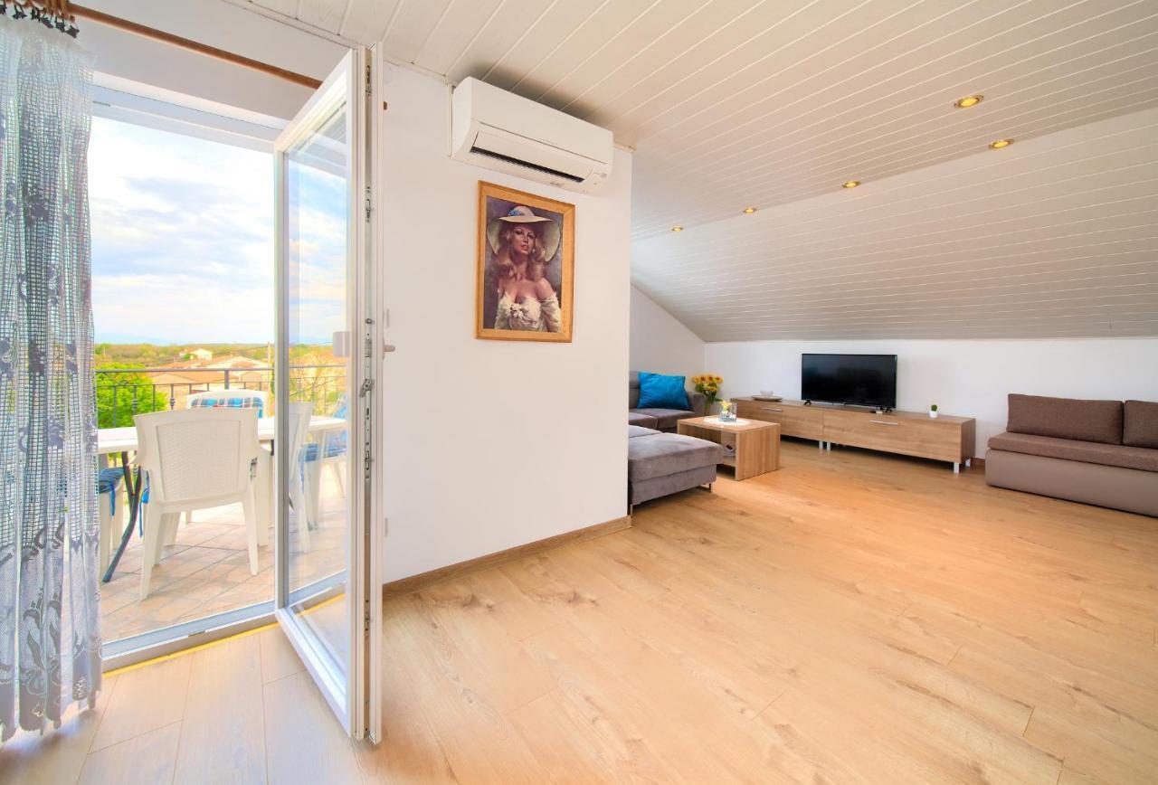 Apartment Mladen Krk Town Dış mekan fotoğraf